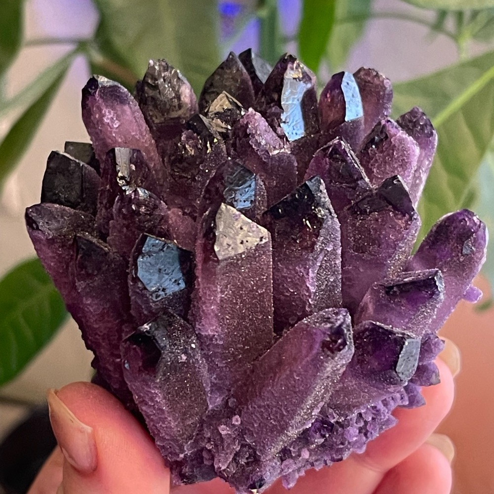 Wow! ✨Charged✨ Phantom quartz crystal cluster 405 grams - Picture 7 of 8
